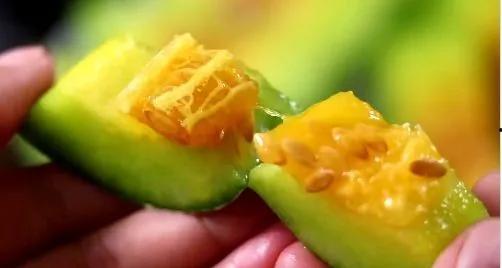 青岛吃瓜网红是谁啊,揭秘青岛网红界的“瓜王”