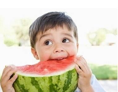 吃瓜反差学生网红,揭秘吃瓜学生网红的校园生活