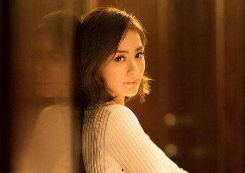 女子吃瓜网红事件真相,揭秘背后真相与争议